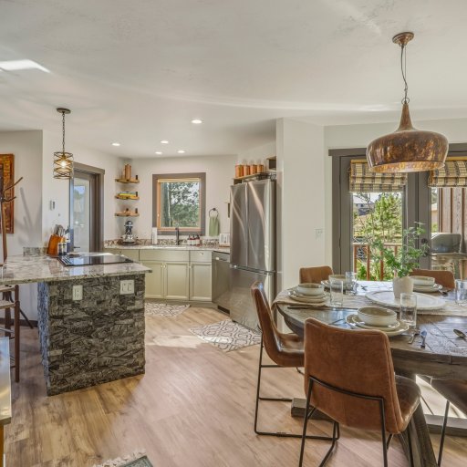 River Lake Front Condo