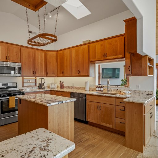 Skyview Point | Hot Tub | Pet Friendly