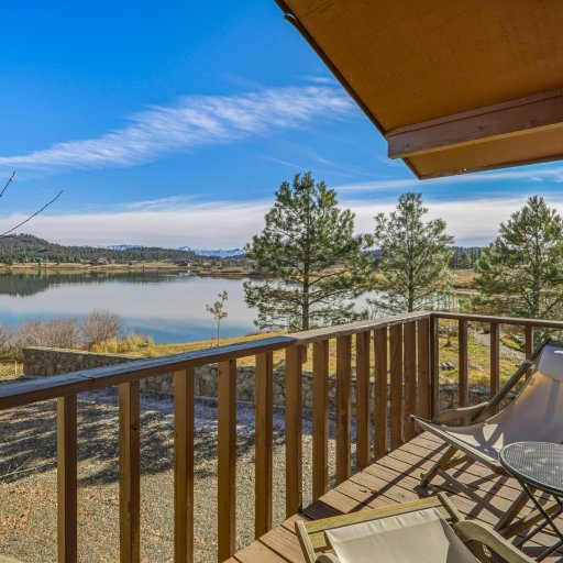River Lake Front Condo
