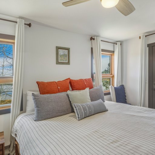 River Lake Front Condo