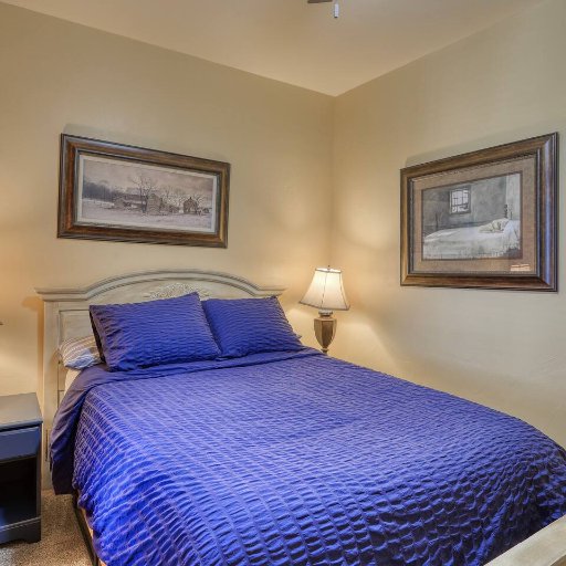 A/C Golf Course- One Bedroom Condo
