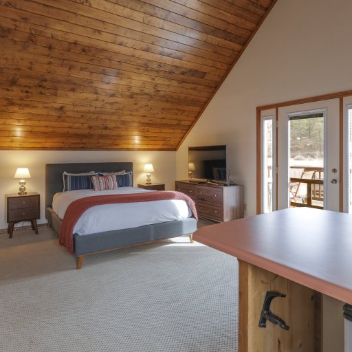 Guest Quarters Bed