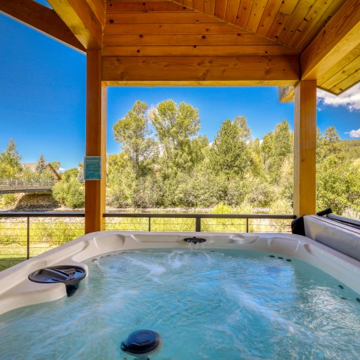 Hot Tub overlooking the river