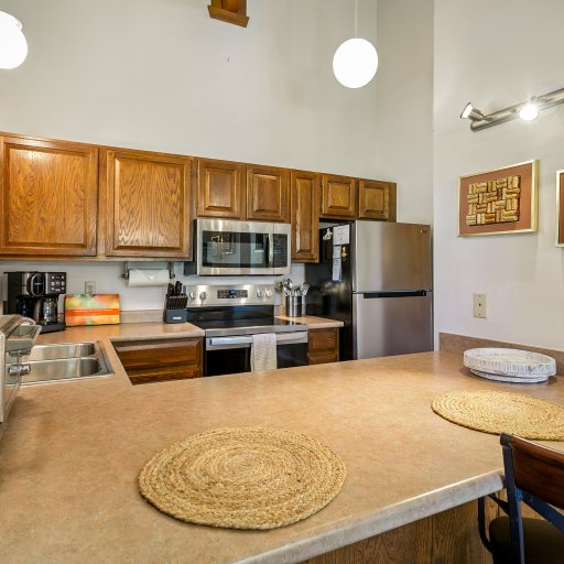 Uptown Summit Suite Condo
