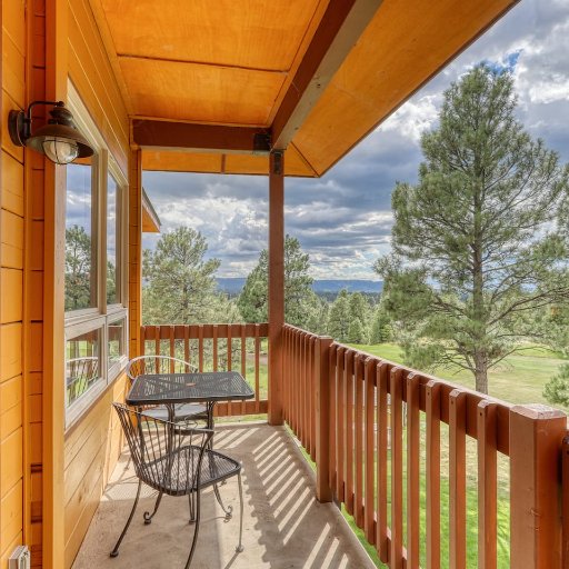A/C Golf Course- One Bedroom Condo