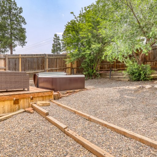 Private Hot Tub- Downtown Pagosa- Mid-Long Term